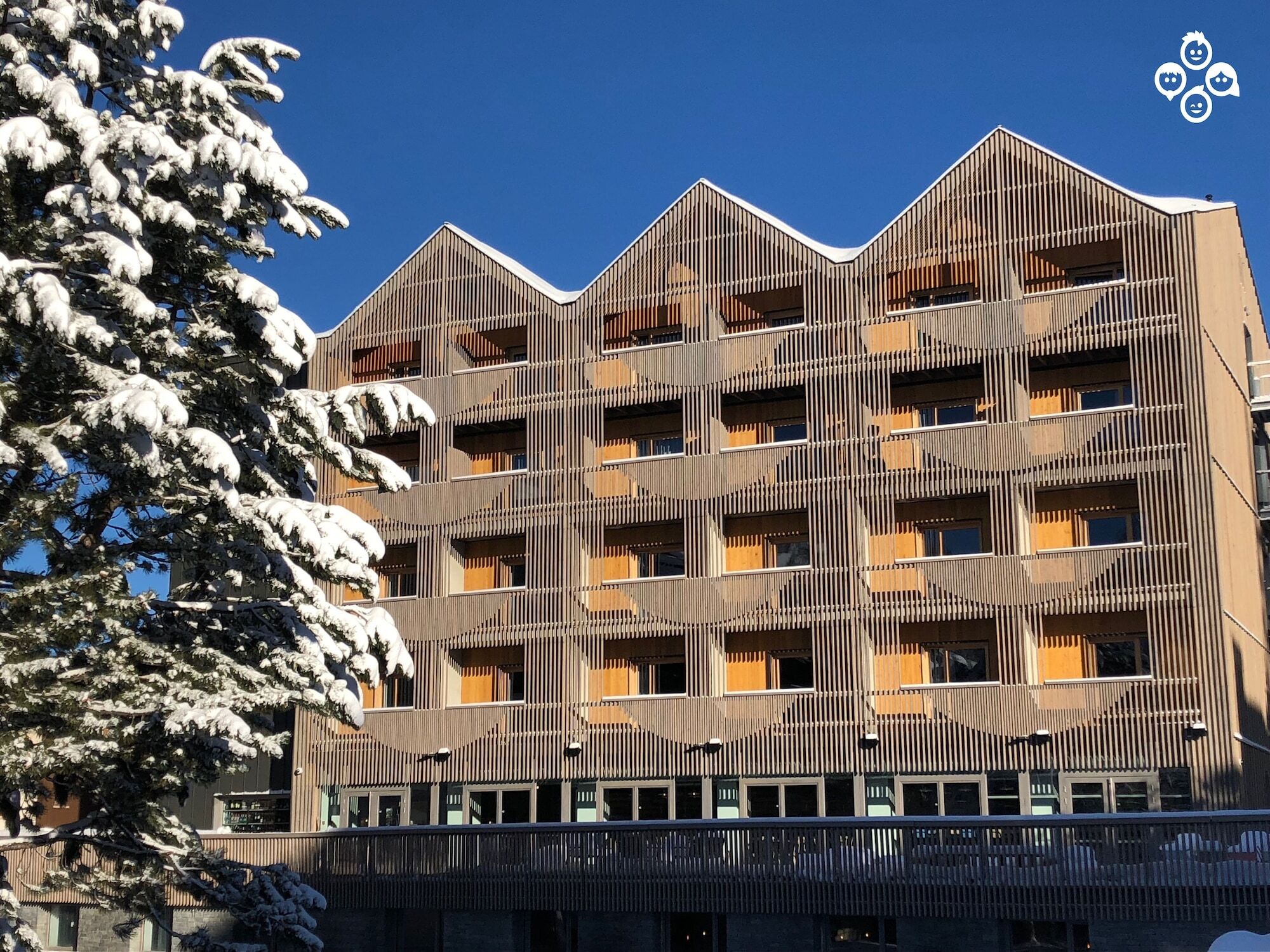 The People - Les 2 Alpes Hotel Les Deux Alpes Exterior photo